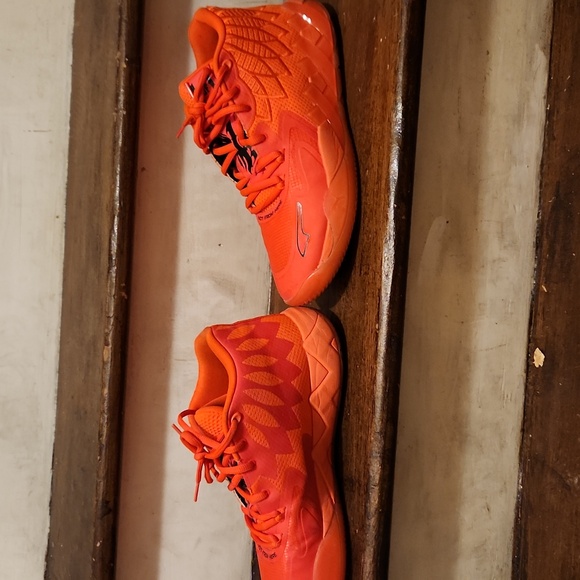 Puma sneakers - Picture 2 of 2